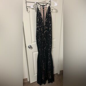 Lulus mermaid black lace dress